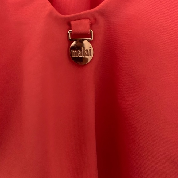 Malai Coral One Peice Peek a boo Size: Small - Picture 4 of 6